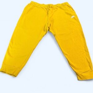 Nike Mustard Yellow Nike Women’s Size 2X Jogger Sweatpants